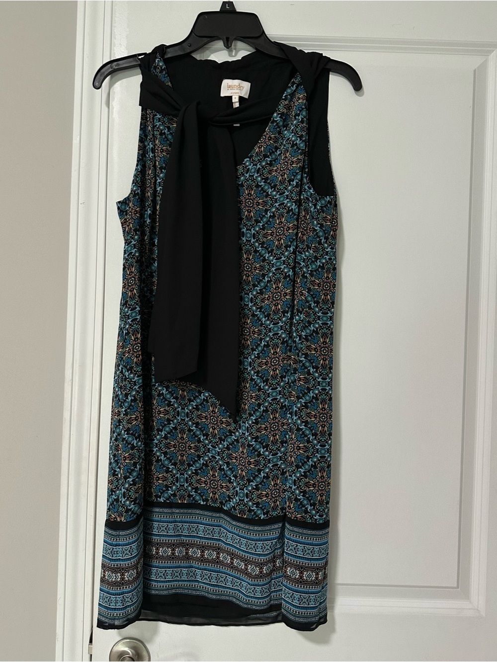 Laundry By Shelli Segal Black & Teal Sleeveless Tie-Neck Midi Dress